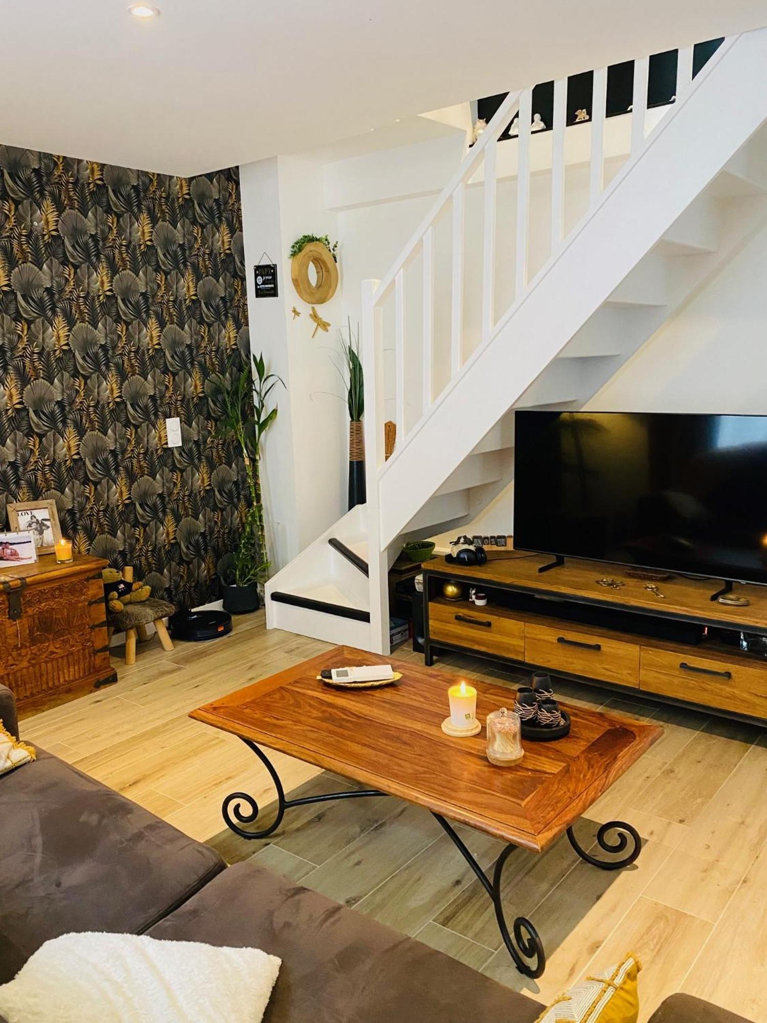 Douillet Et Coquet Appartement Climatise - Parking Prive Gratuit - Centre Montpellier Luaran gambar